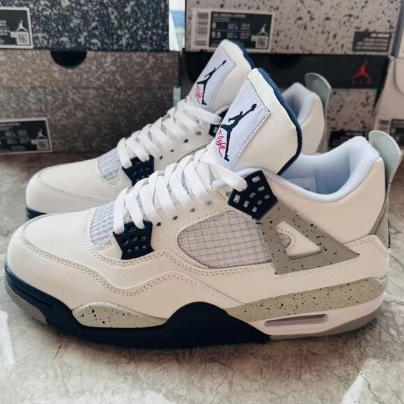 ✨Jordan 4 Retro "Midnight Navy" ✨ - Picture 2 of 7